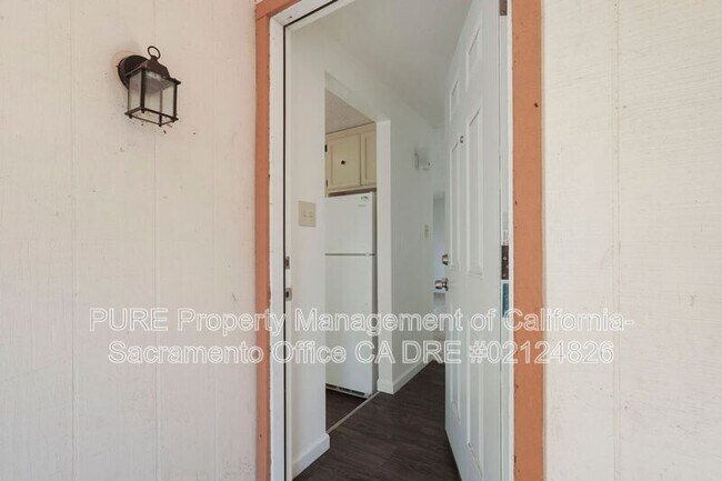 Photo - 1921 28th St Unit 3