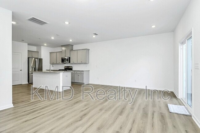 Photo - 3649 Secrest Lndg