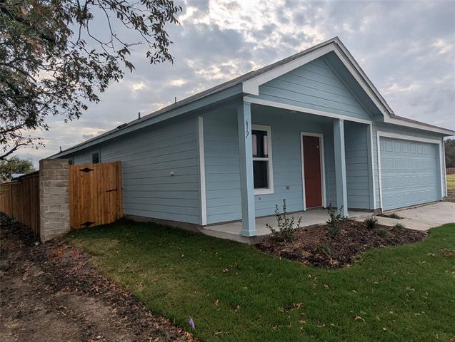 Photo - 619 Fisher Ln