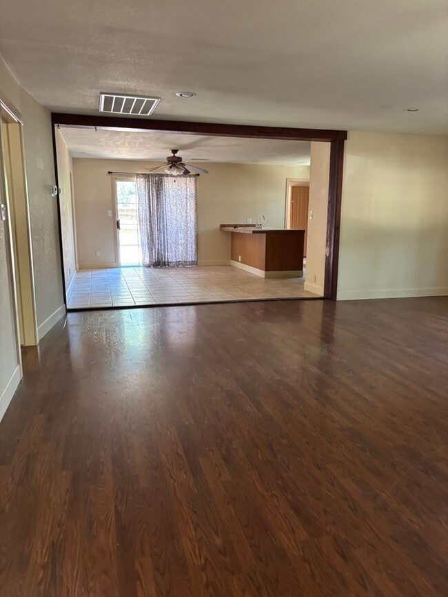 Photo - 16360 Placer Hills Rd