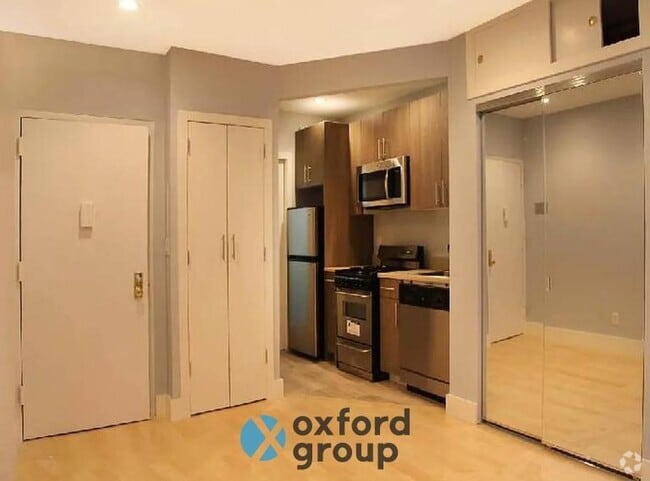 Building Photo - 0 bedroom in New York NY 10003 Unit 2E Rental