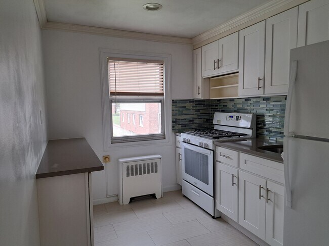 Photo - 148 Vanderburgh Ave Unidad 148B Vanderburgh