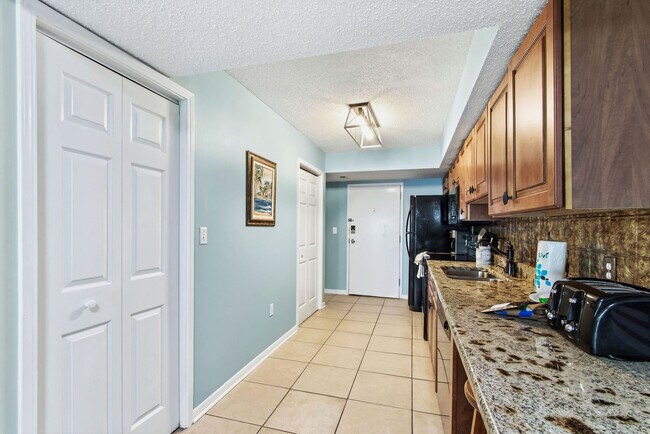 957 W Beach Blvd Unit SI ID1541213P