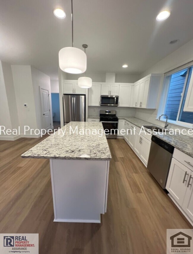 Photo - 3023 SW Sherman Pl