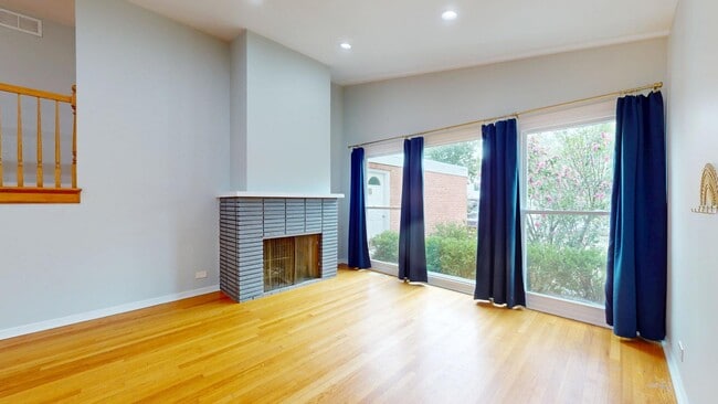 Photo - 9131 Kilbourn Ave
