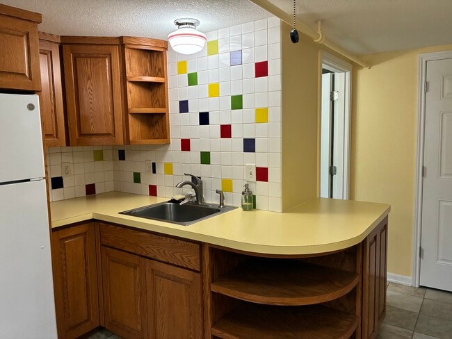 Photo - 5508 SE Harold St Unidad 2