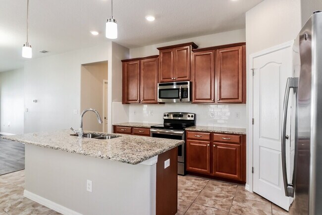 Photo - 11622 Lake Blvd