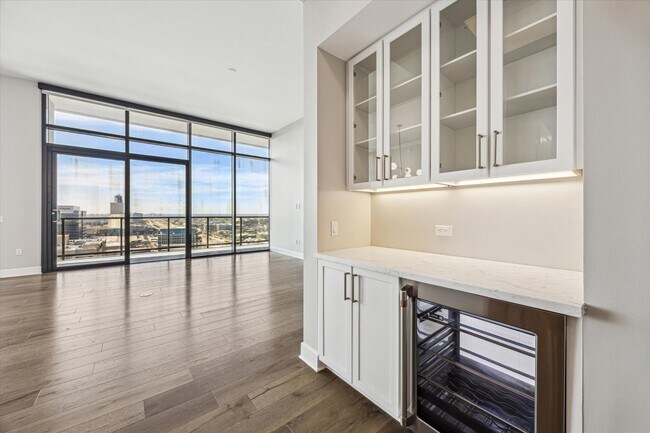 Photo - 9757 Katy Fwy Unit 2604