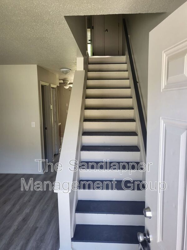 Photo - 119 Langley Dr Townhome