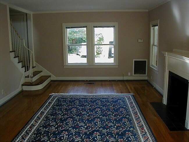 Photo - 2038 Lexington St