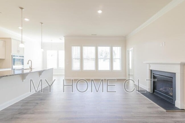 Photo - 4446 Streamside Rd
