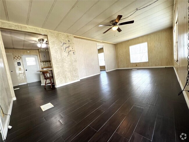 Building Photo - 5954 140th Terrace N Rental