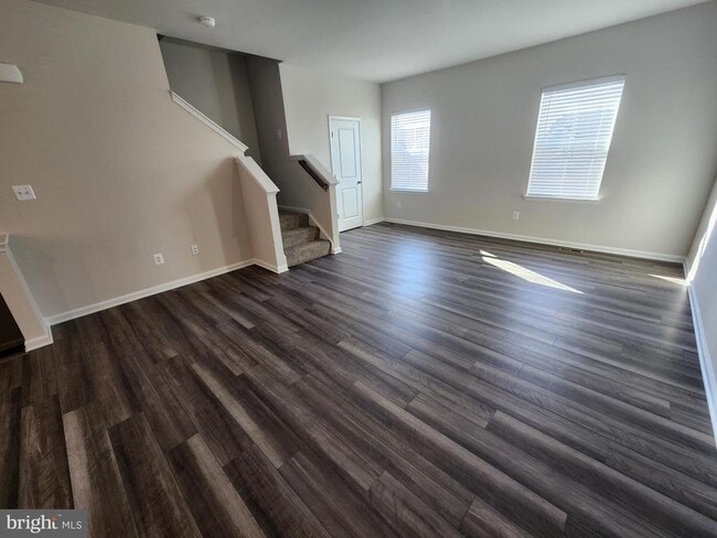 Photo - 1236 Red Clover Ln