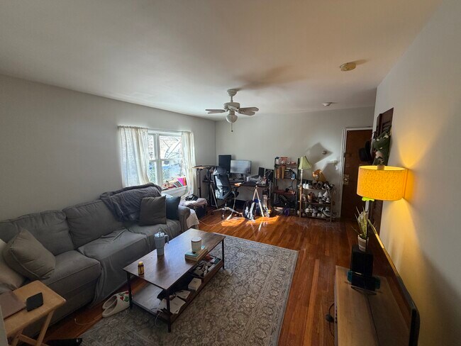 Photo - 61 Selkirk Rd Unidad 3