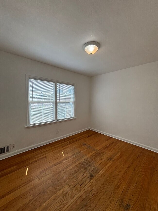 Photo - 707-709 S 5th Ave Unit 709 S 5th