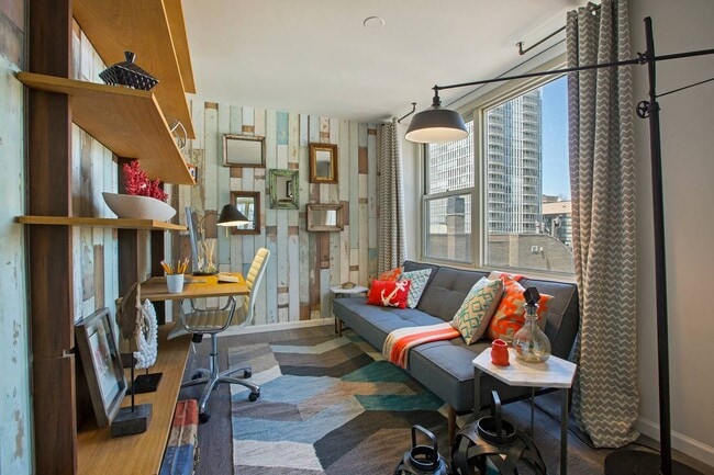 Photo - 222 E Chestnut St