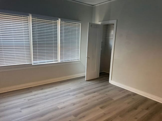 Photo - 2527 Cincinnati St Unidad 5