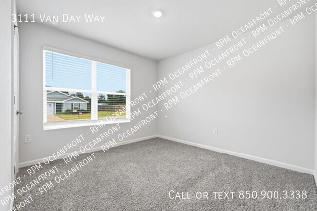 Photo - 3111 Van Day Way