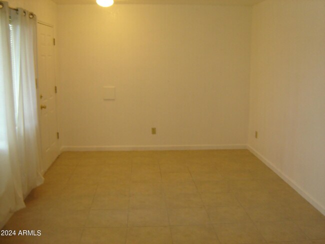 Photo - 450 Palm Dr Unidad Apt 1