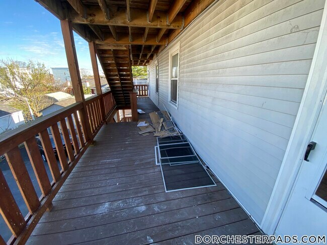 Photo - 42 Fenton St Unit 2