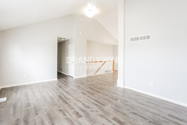 Photo - 615 Patrick Dr