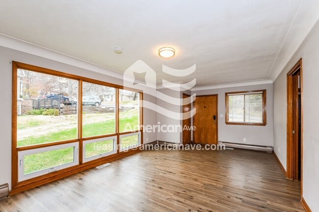 Photo - 137 Courtland Pl