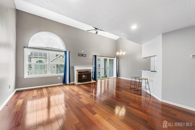 Photo - 834 Edpas Rd