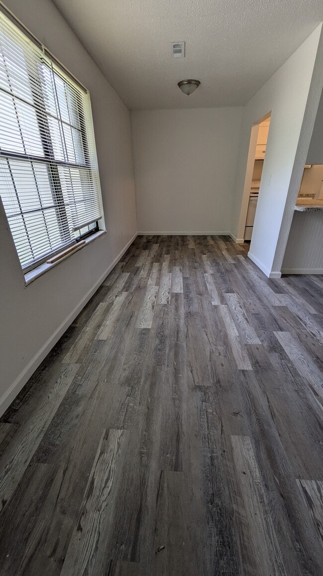 Photo - 3305 Myrle St Unit 3305