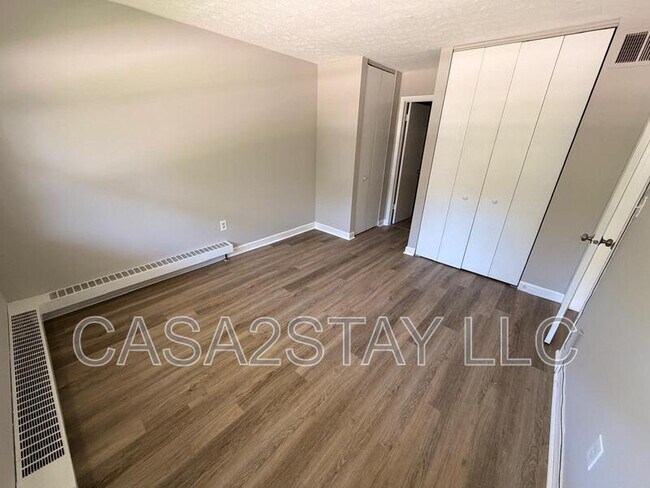 Photo - 2188 St Johns Pl Unit 2188