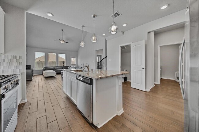 Building Photo - 5003 Brewcastle Ln