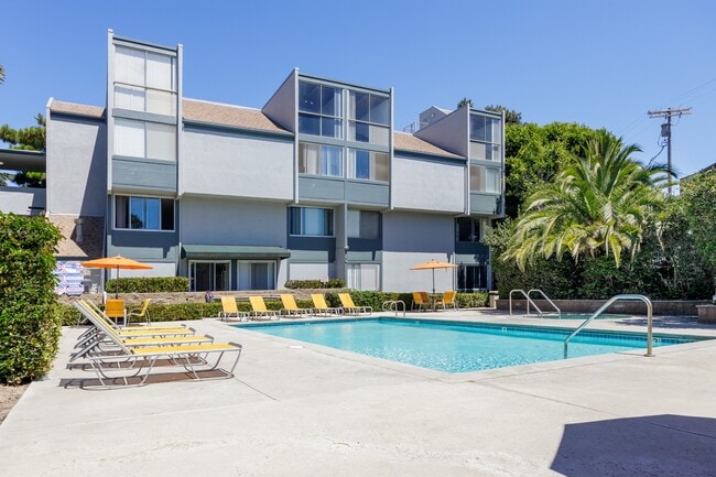 Windward Village Apartments