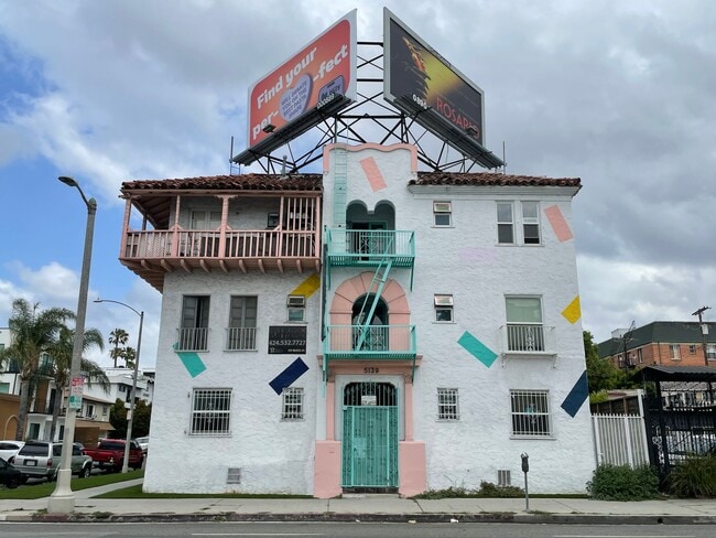 Building Photo - 5139 Melrose Avenue