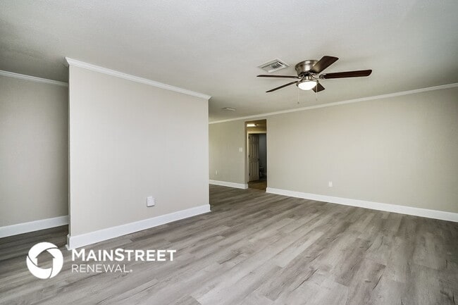 Photo - 12906 Kings Manor Ave