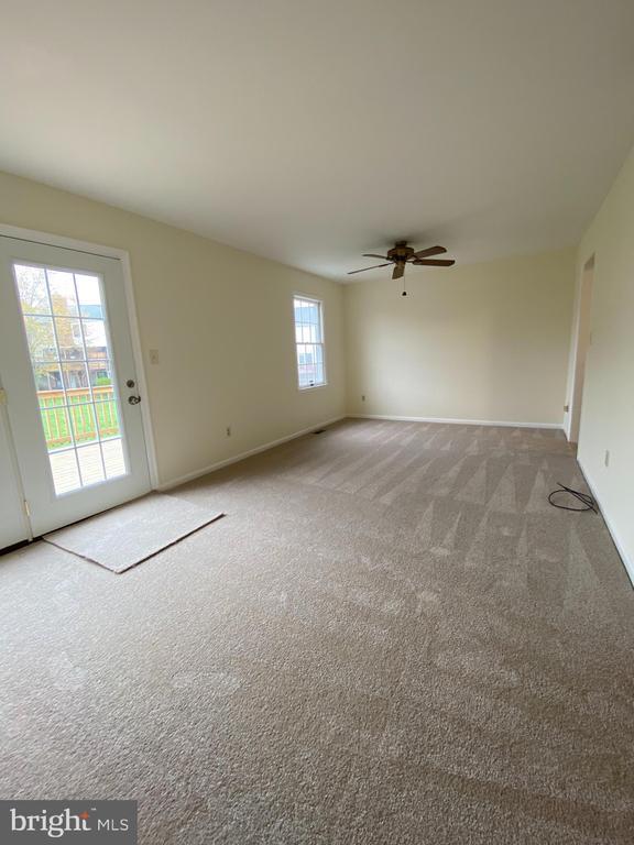 Photo - 207 Fairfield Dr