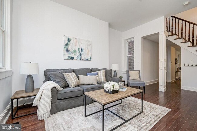 Photo - 23 N Patterson Park Ave