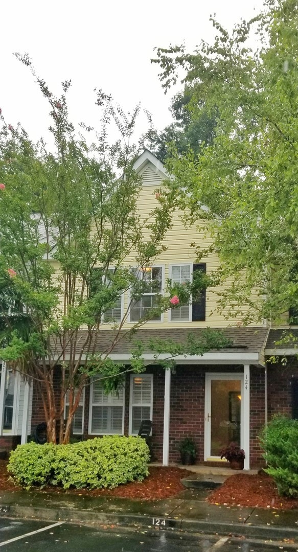 Photo - Pristine 2Br 2.5Ba in Persimmon Hill