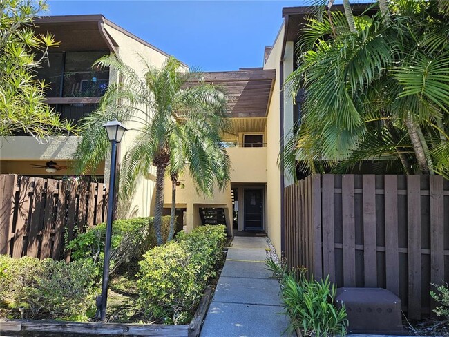 Building Photo - 770 Village Lake Terrace Unit 104 Rental