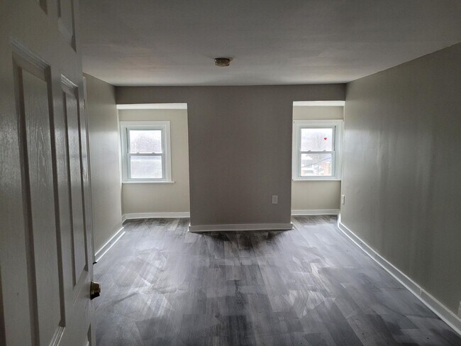 Photo - 42-44 Potomac Unit B