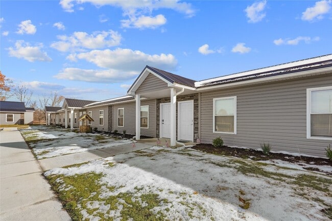 Photo - 423 W 3rd St Unit 4