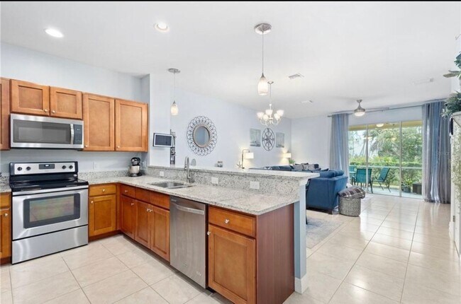 Photo - 3/2.5/1 Lakeside Plantation Townhouse