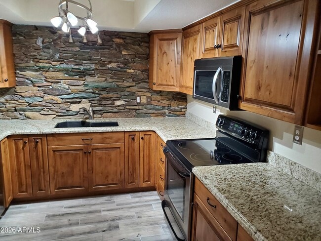 Photo - 9100 E Winchcomb Dr