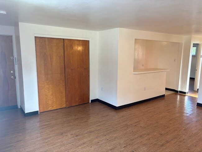 Photo - 2643 Mackinaw Ave Unit 1