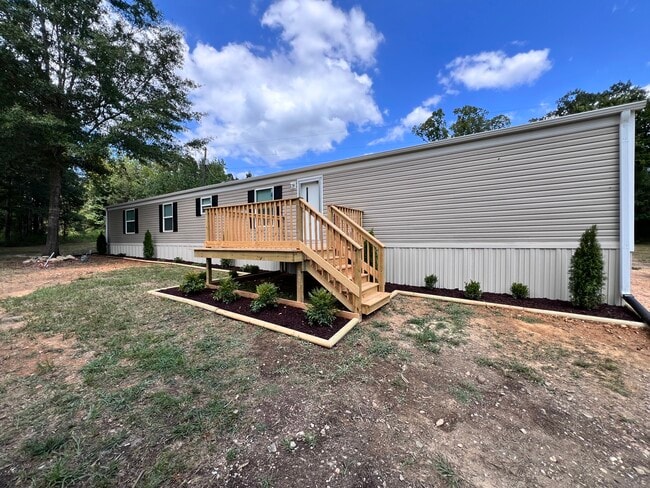 Photo - 1711 McKenzie Rd