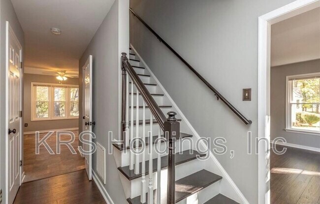 Photo - 7506 Northford Ln