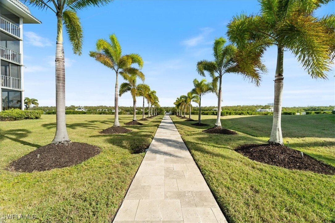 Photo - 307 Goodlette-Frank Rd Unidad B202