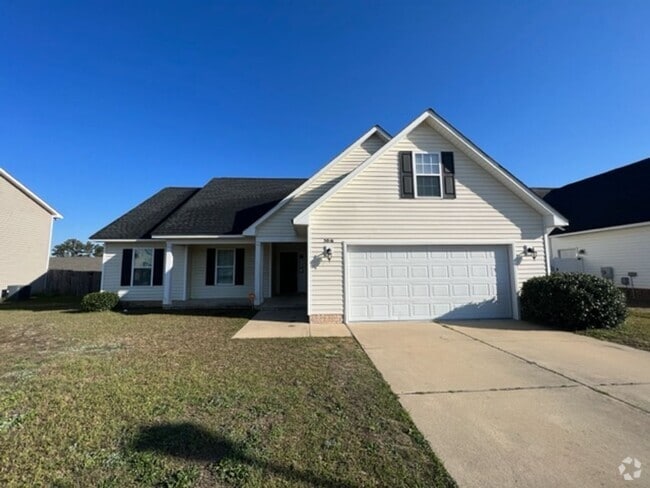 Building Photo - Beautiful 3 Bed Ranch with Fenced Backyard Rental