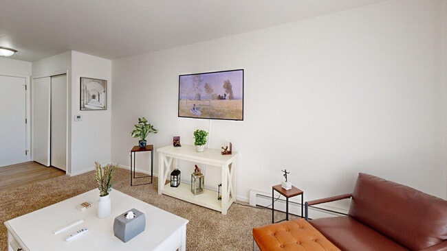 Photo - 517 E Division St Unit ID1253109P