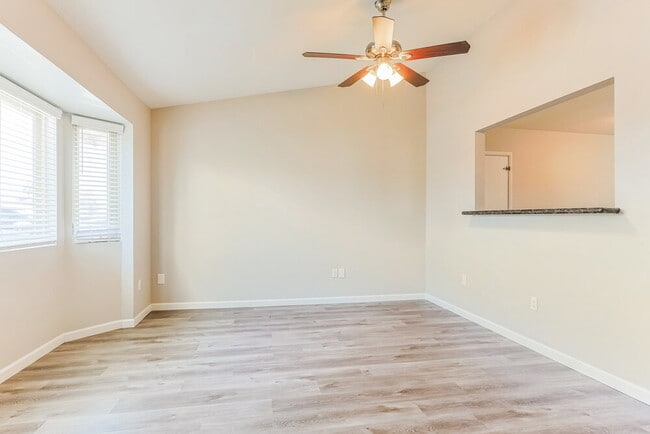 Photo - 2203 E Dragoon Ave