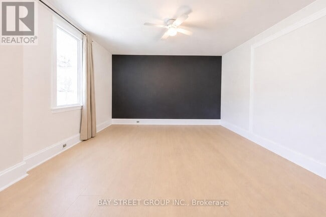 Photo - 64 Sherbourne St
