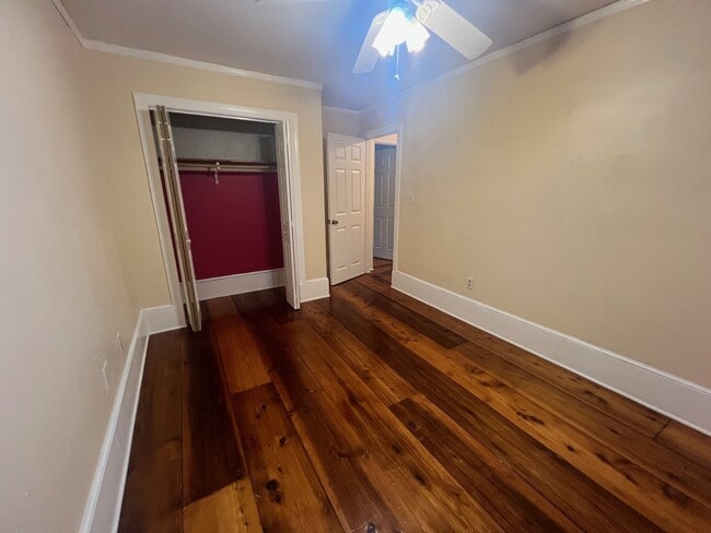 Photo - 10817 Crofton Rd